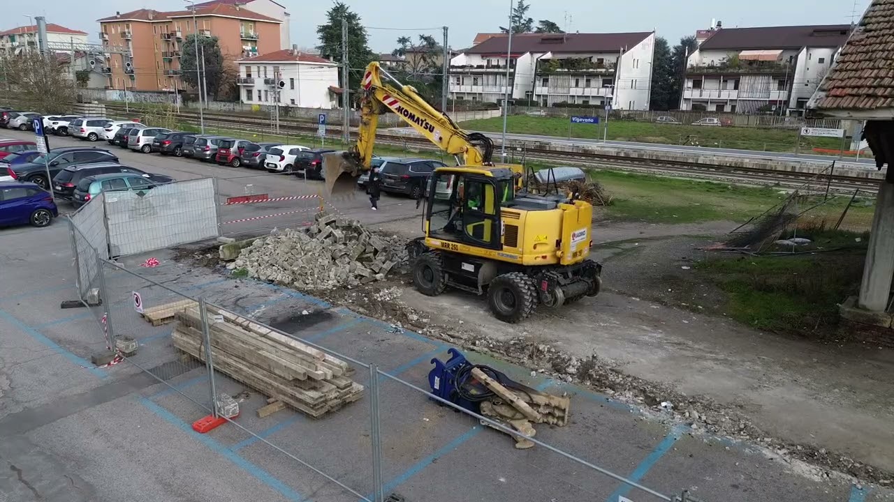 Vigevano, lavori al parcheggio FS