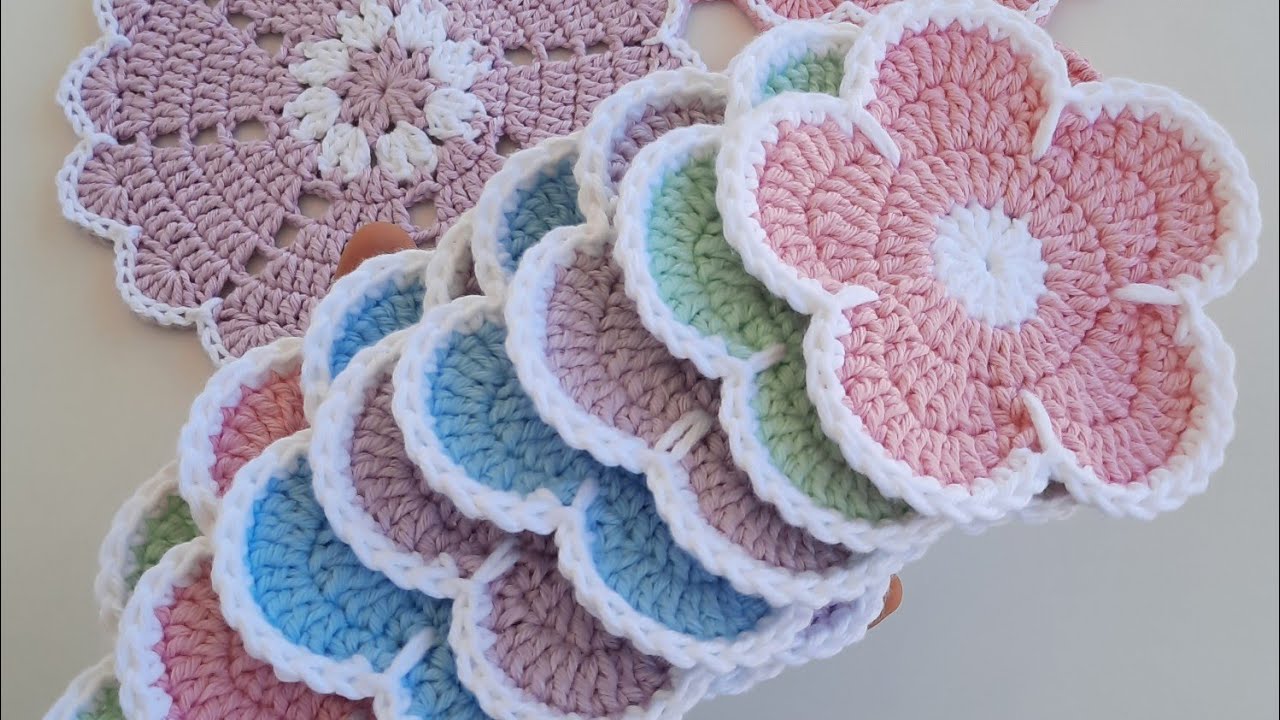 produção de lindas peças de crochê 🧶🧶🧶🥰