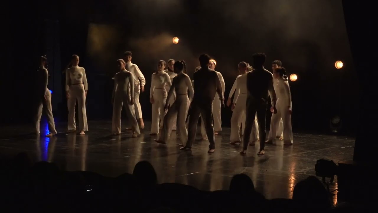 TRUCA'M || Espectacle de dansa 2022 || Like.a Dream / Meraki.