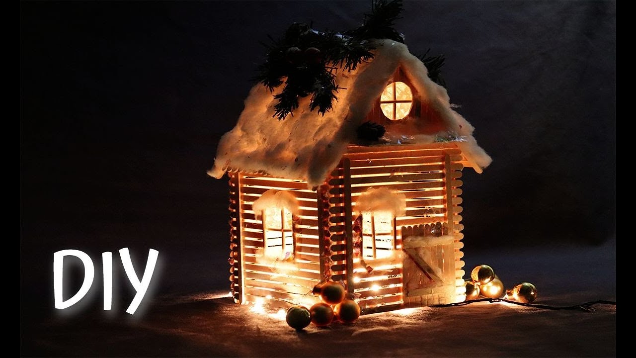 DIY Домик светильник из деревянных палочек для кофе. ЗИМНИЙ ДЕКОР//Glowing house made of sticks