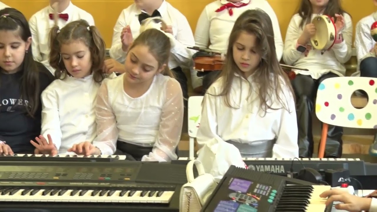 Novogodišnji koncert učenika OŠ