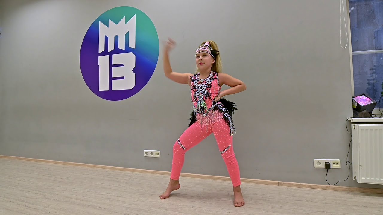 MM13 DISCO DANCE CHILDREN