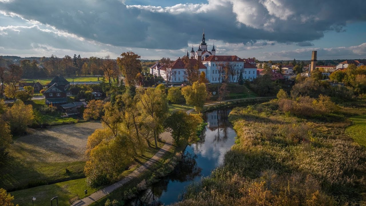 Magiczne Podlasie: Przepiękny i zabytkowy Supraśl nad rzeką Supraśl. 🙂