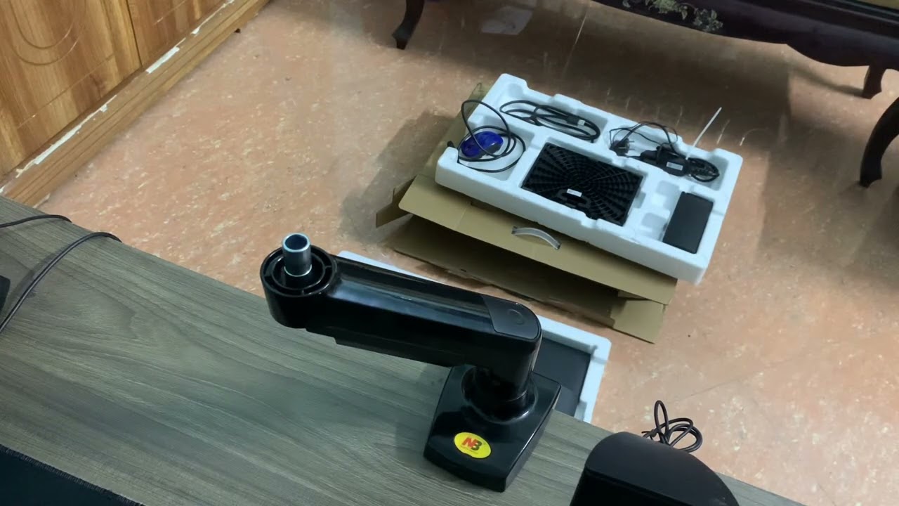 Hướng dẫn lắp giá đỡ màn hình máy tính NB F80