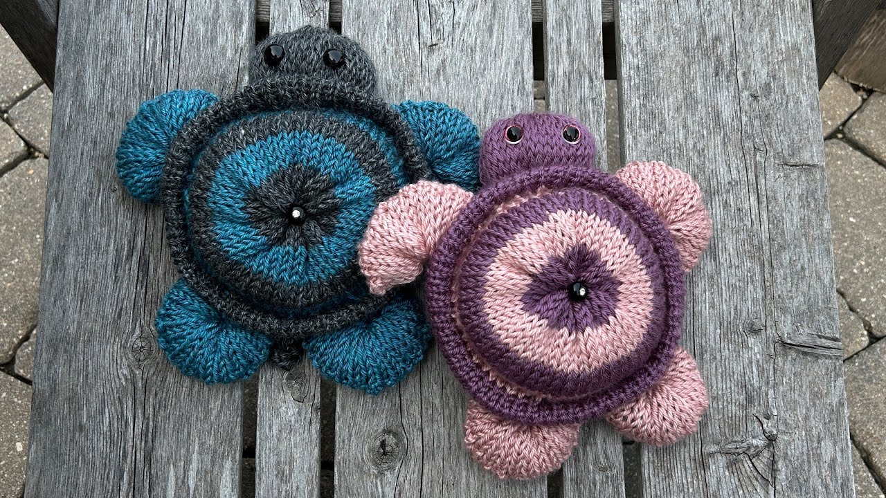 Two Happy Turtles ~ Addi / Sentro