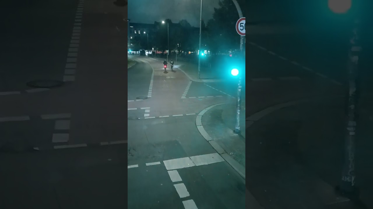 Mitfahren Linie M29 U Hermannplatz 》U Kochstraße/Checkpoint Charlie
