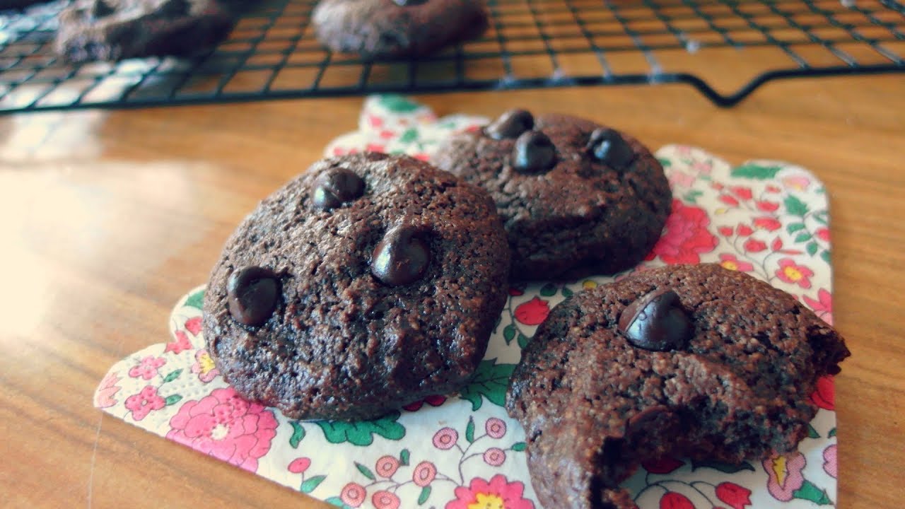 Vegan Double Chocolate Chip Cookies (Oil-Free)