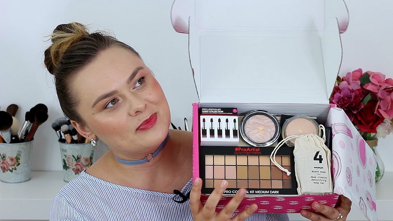 Unboxing Pink Panda.ro | Make-up Revolution, Barry M, Freedom Make-up