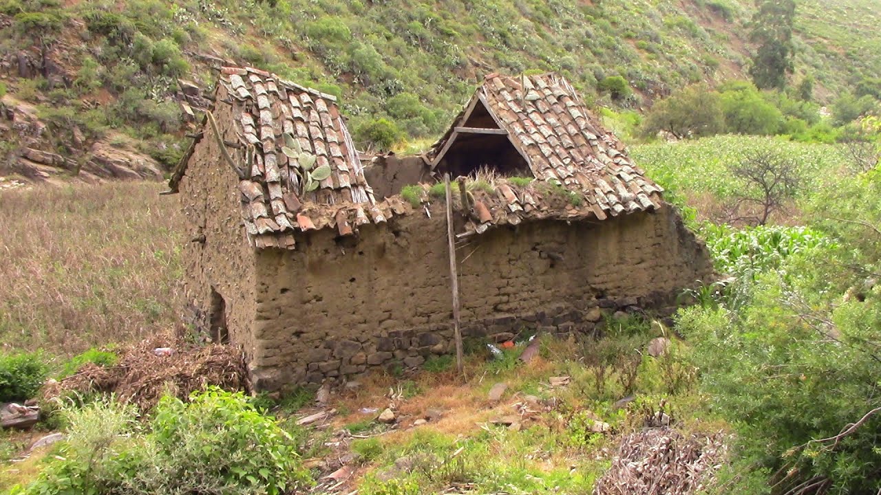 PUEBLO ABANDONADO en los Andes. # Pocoata/Cochabamba
