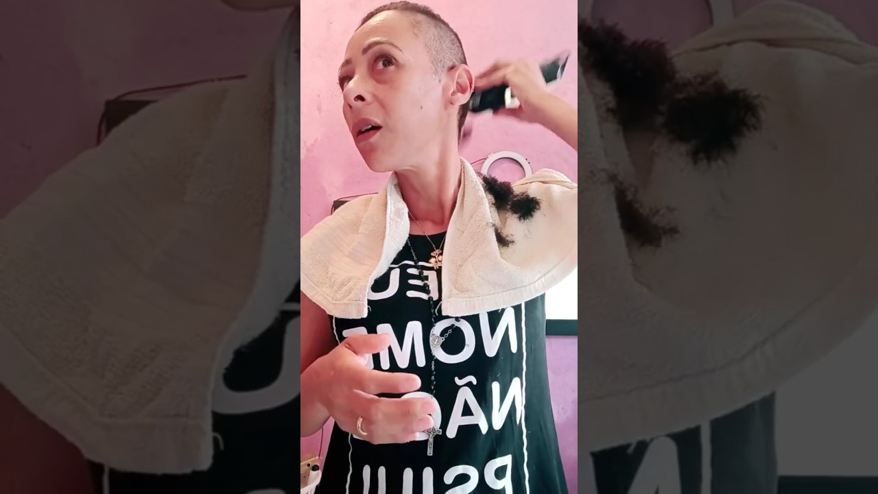Dia de raspar o cabelo #short #mulherescareca#baldgirls#shorthair