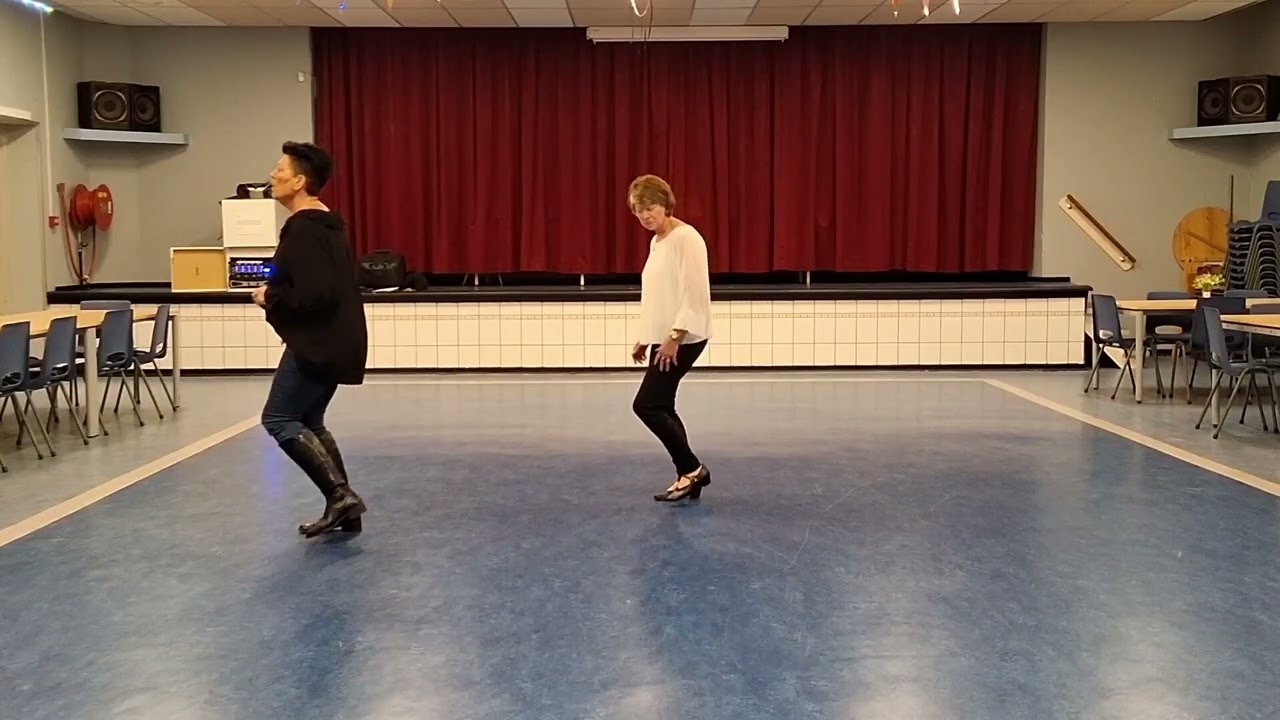 Site by Side, line dance