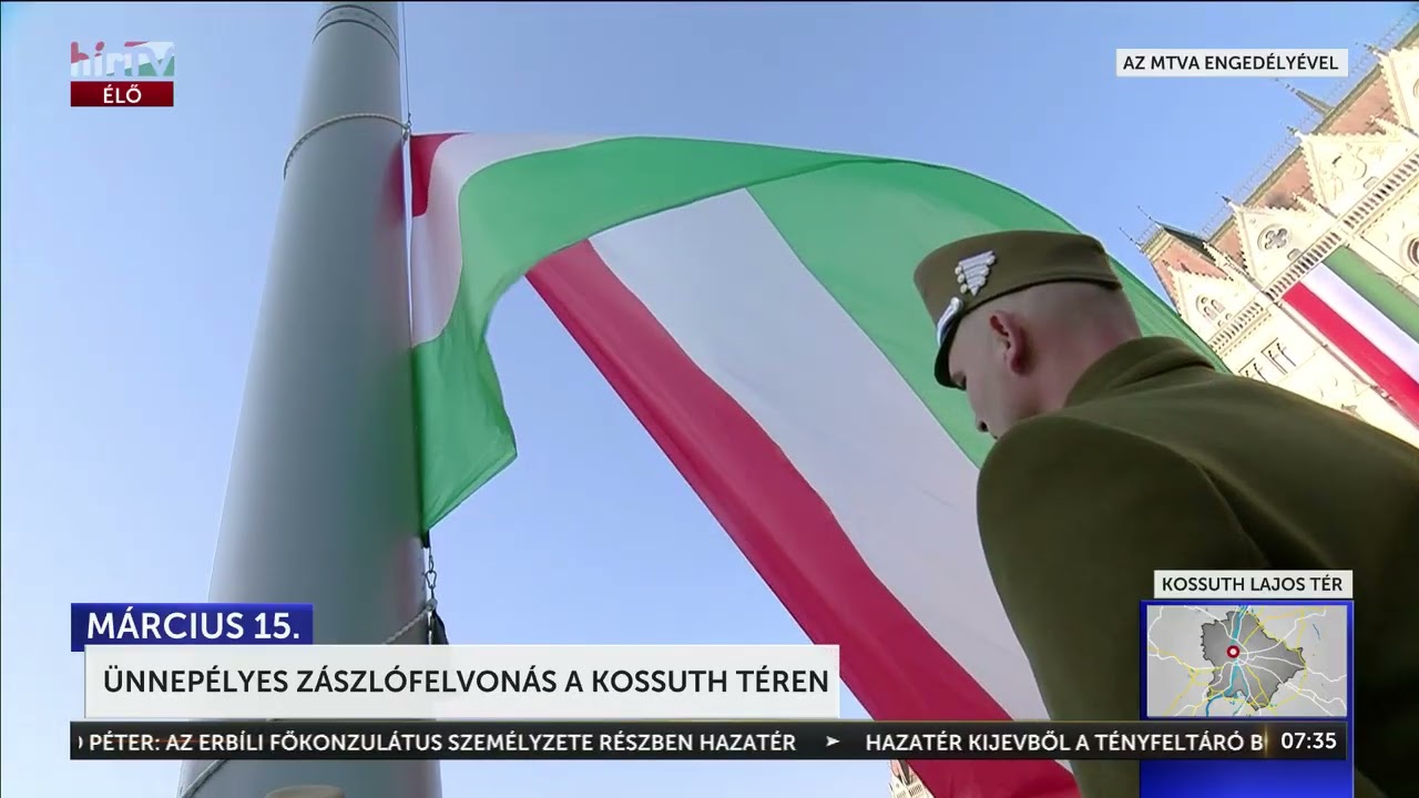 Ünnepélyes zászlófelvonás a Kossuth téren március 15-én - HírTV