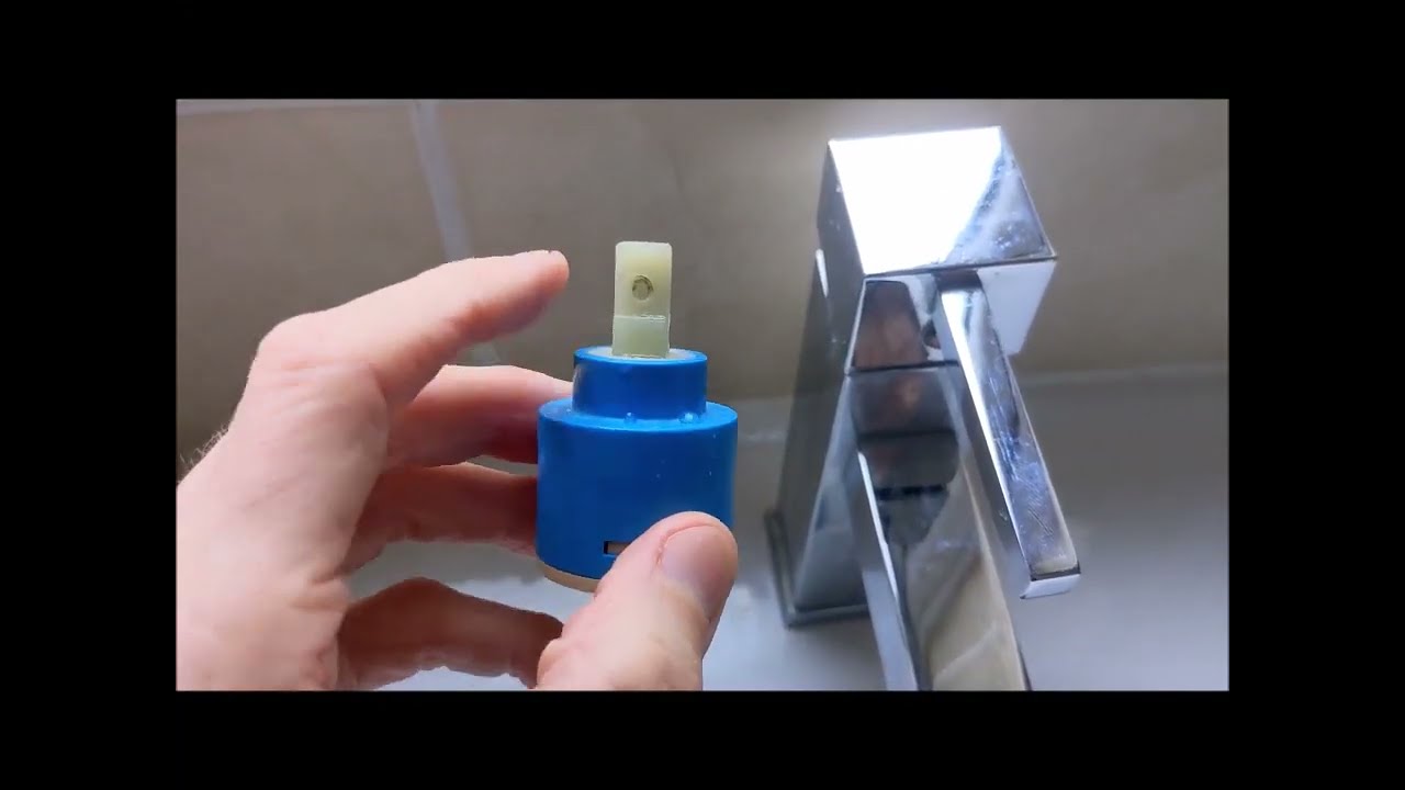 How a mixer tap plastic cartridge works. What's inside your faucet and can it be fixed?