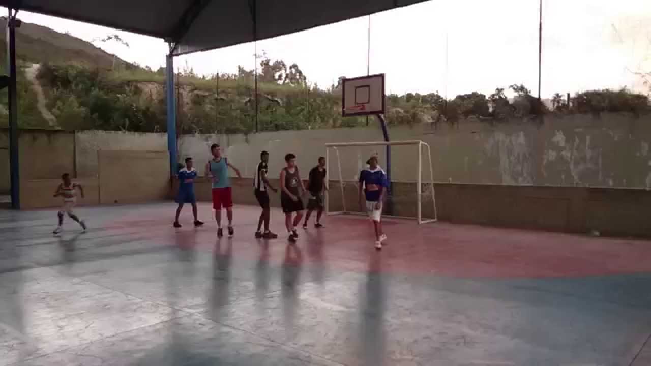 Tapembol em C&acirc;mera Lenta (09)