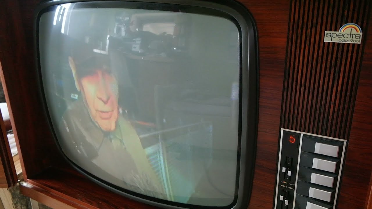 Nordmende Spectra color 9001 Chassis F2 alter Farbfernseher TV von 1969