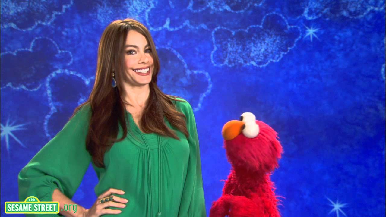 Sesame Street: Sofia Vergara - Baile