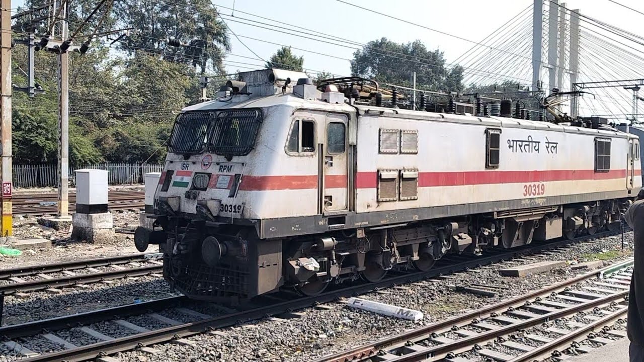 Chain Pulling - Tamilnadu Express while Leaving the Station. 