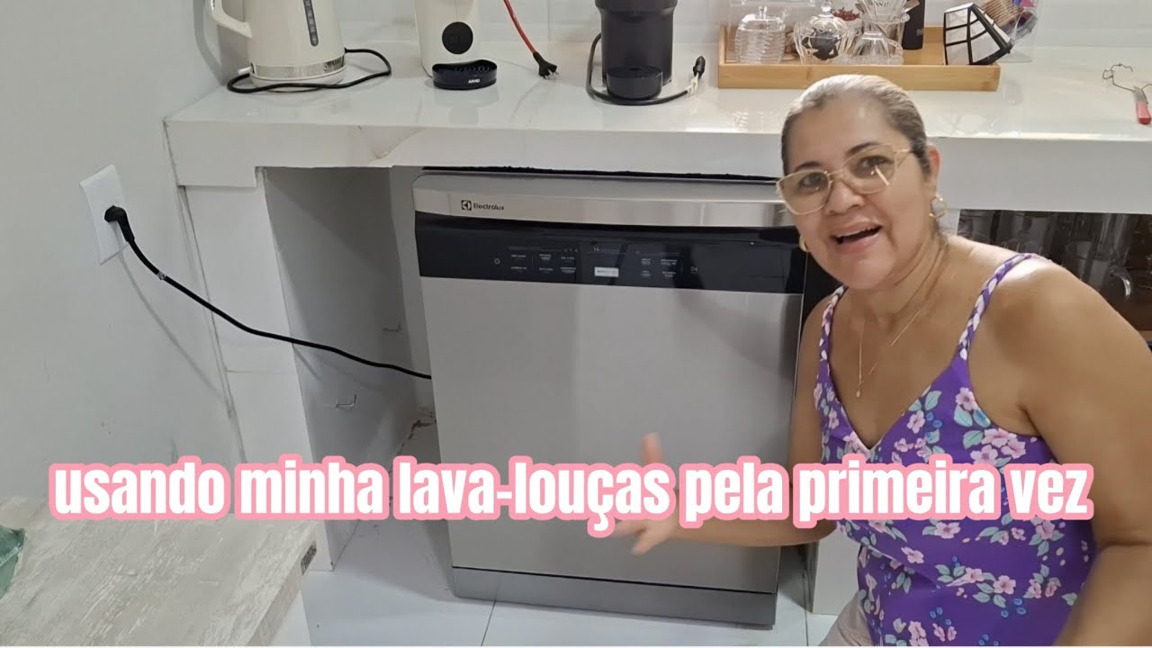 Usando minha lava-louças Electrolux ll 14 serviço  pela primeira vez | estou amando vlog