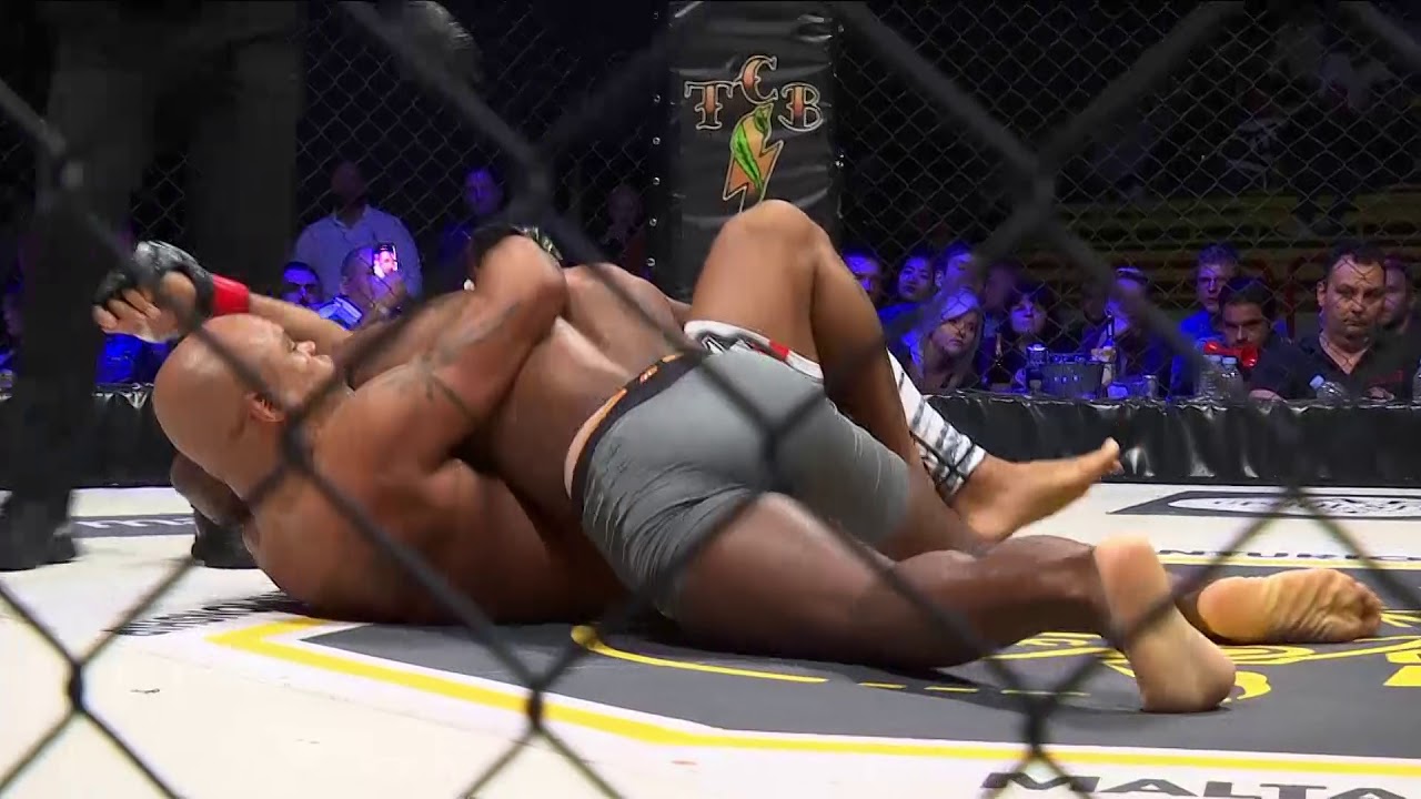 ALEXANDER BORDIN VS BRIAN LO ANJOE CENTURION FC2