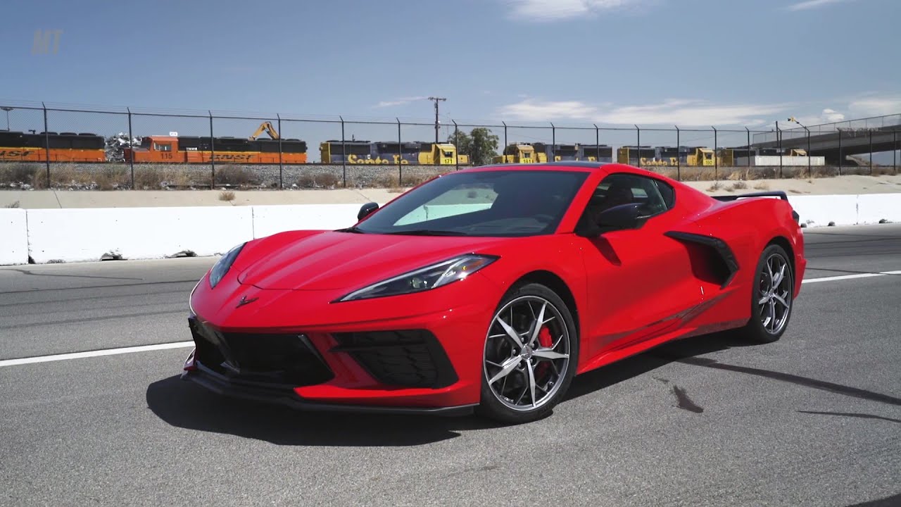 Новый Шевроле Корвет С8 2020 Первый тест / 2020 Chevy Corvette C8 First Test | MotorTrend на русском