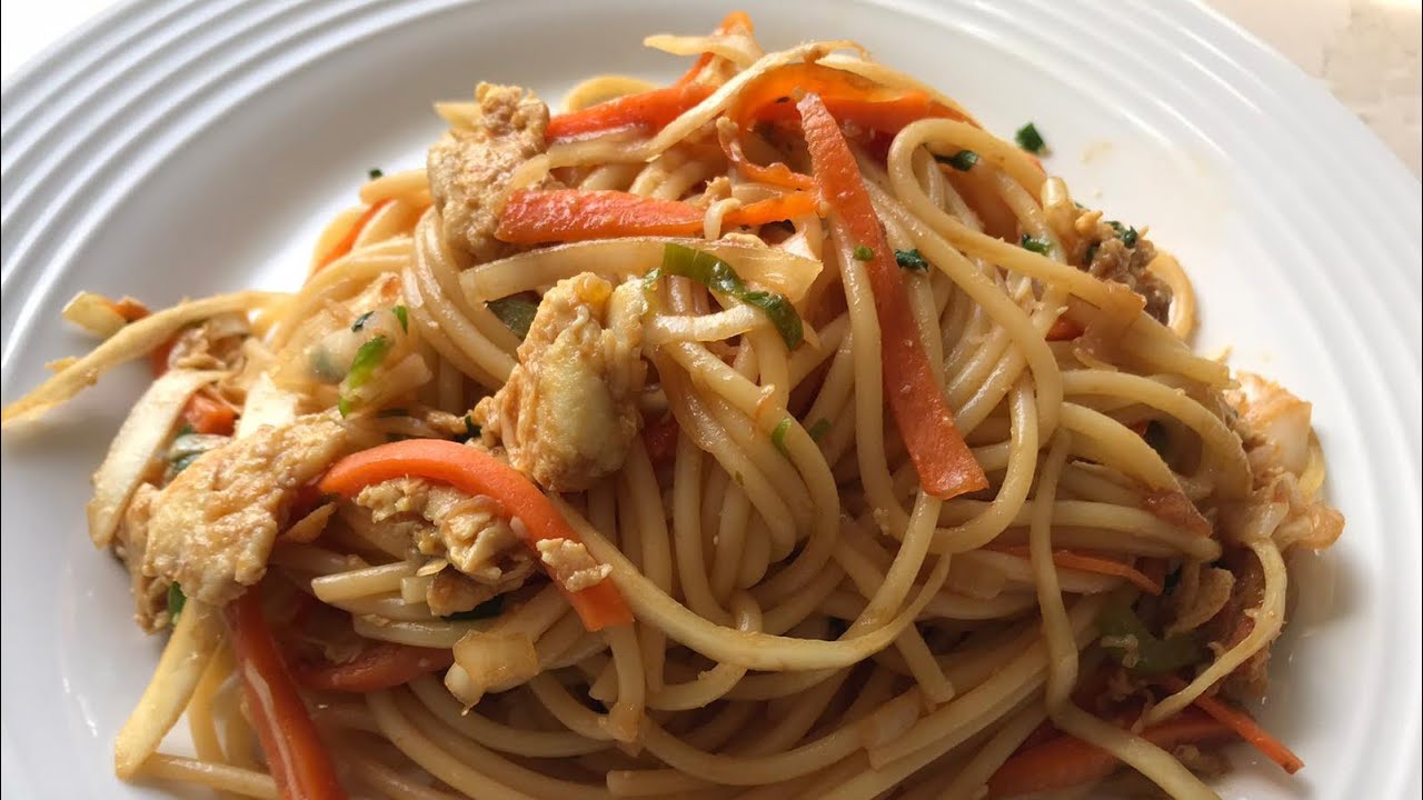 MACARR&Atilde;O COM OVOS E LEGUMES#macarr&atilde;o #ovo #legumes