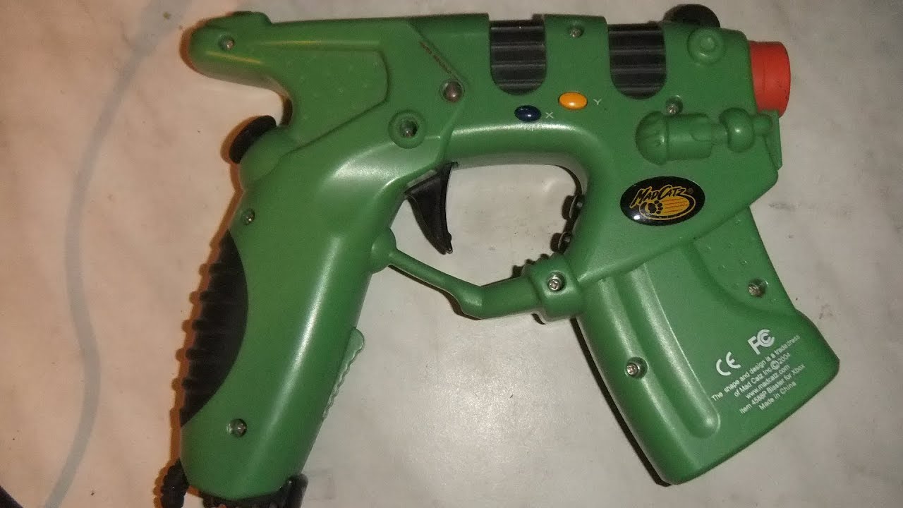 Pistola para XBOX - Light Gun Blaster Mad Catz