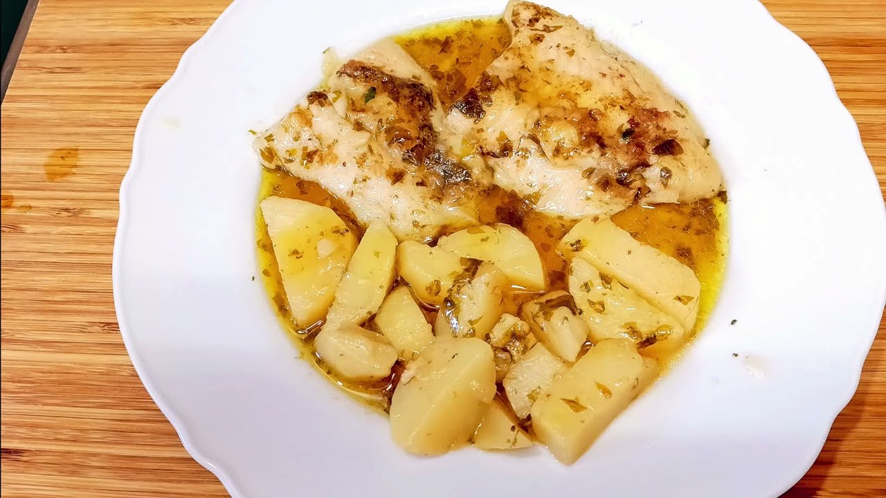 ✨✨ Panga en Salsa Verde con Patatas (Riquísima y Económica) || Panga in Green Sauce with Potatoes✨✨