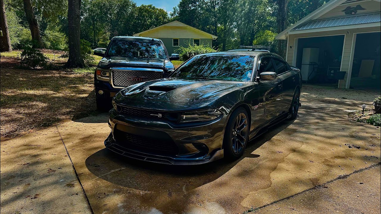 392 Scat Pack Charger Ride | City Vibes Ep.14