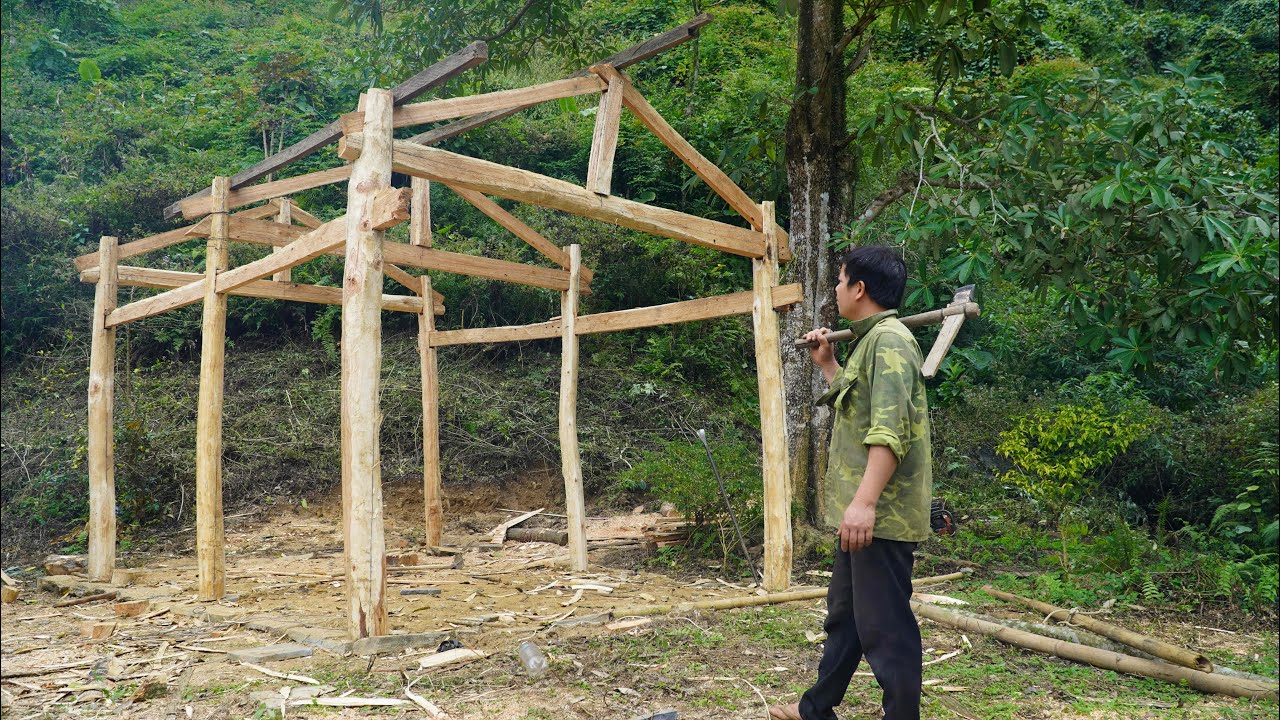 Mr. Duc, Released from Prison, Leaves the Past Behind to Build a Wooden House in the Deep Forest.