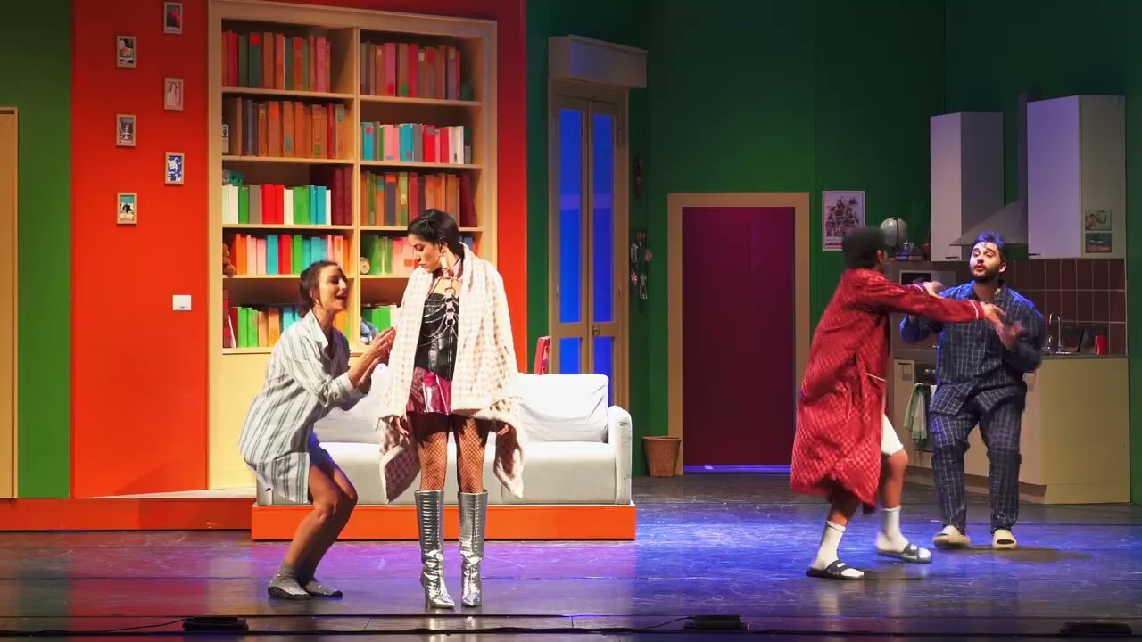 Life is Life Ep. 1 Teatro Parioli Costanzo