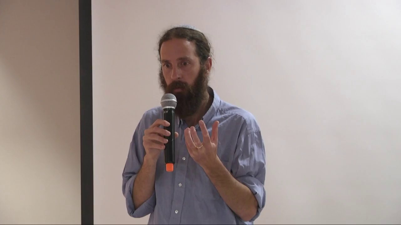 ד