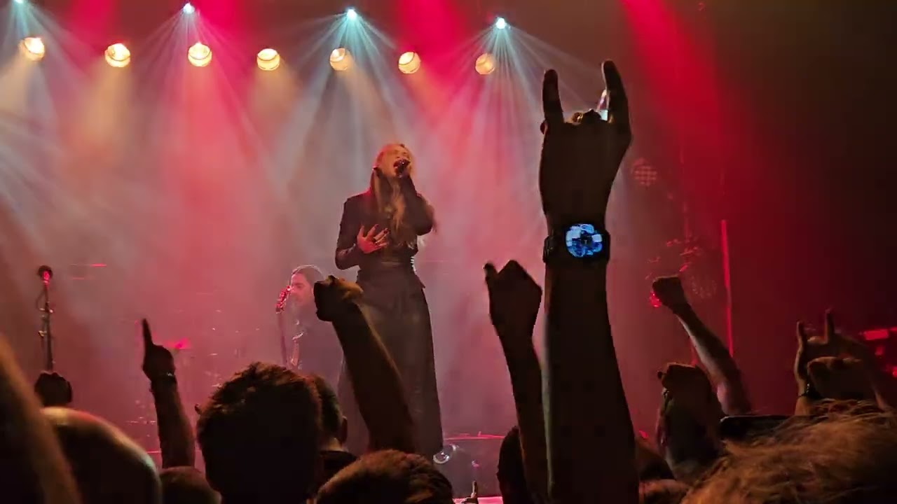 Seven Spires - Love's Souvenir, Live - Wien/Vienna SzeneWien 2025
