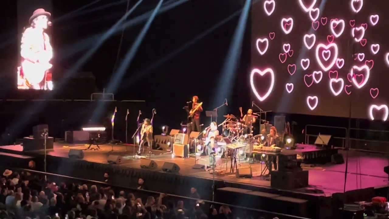 El Adiós De Una Leyenda Tour ~ Grupo Yndio @ SAP Center on Nov. 5th, 2023