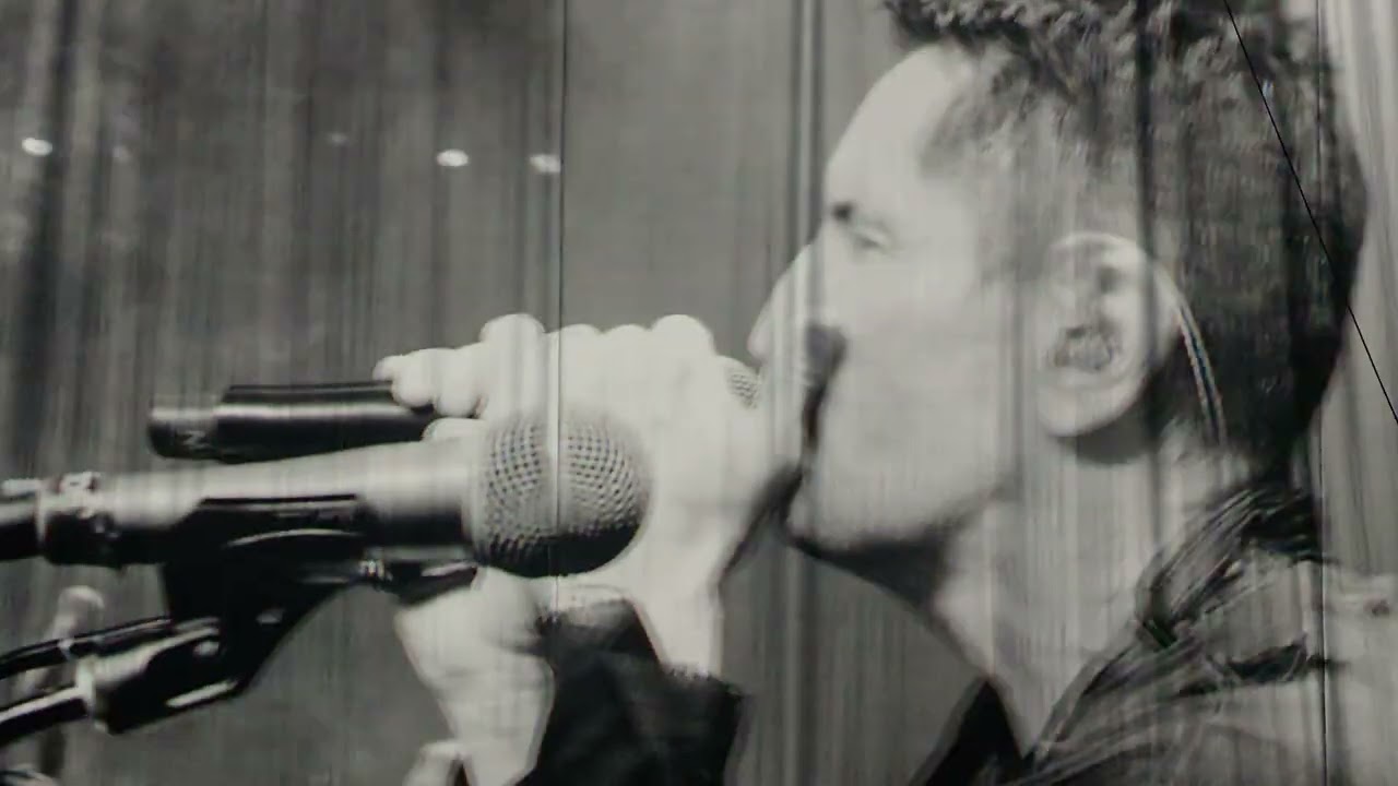 Nine Inch Nails - Closer live at Xcel Center, St. Paul, MN 2025