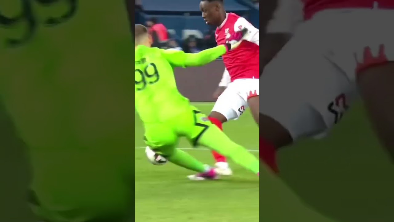 Buzzer beater ⏰🤯(90+6 Balogun) #football #psg #stadedereims #ligue1 #edit #soccer #sports #fypシ #fy
