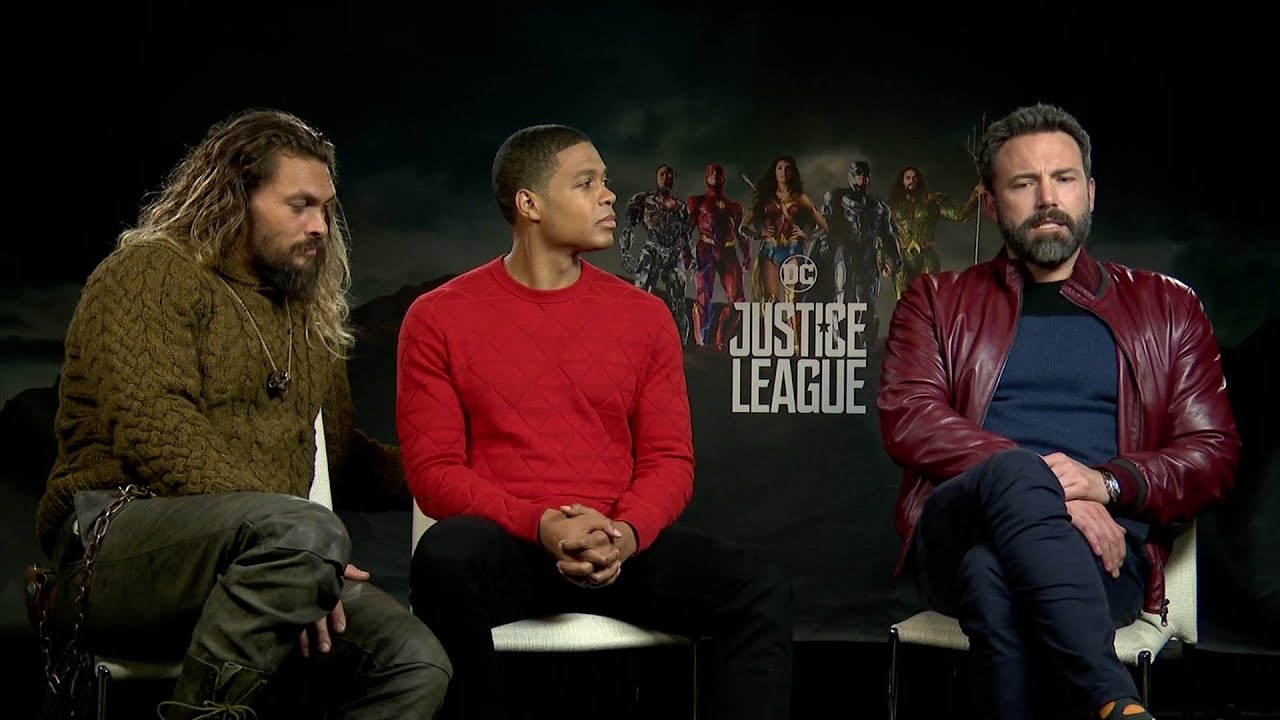 Affleck: harassment crisis 'means looking at my own behavior'