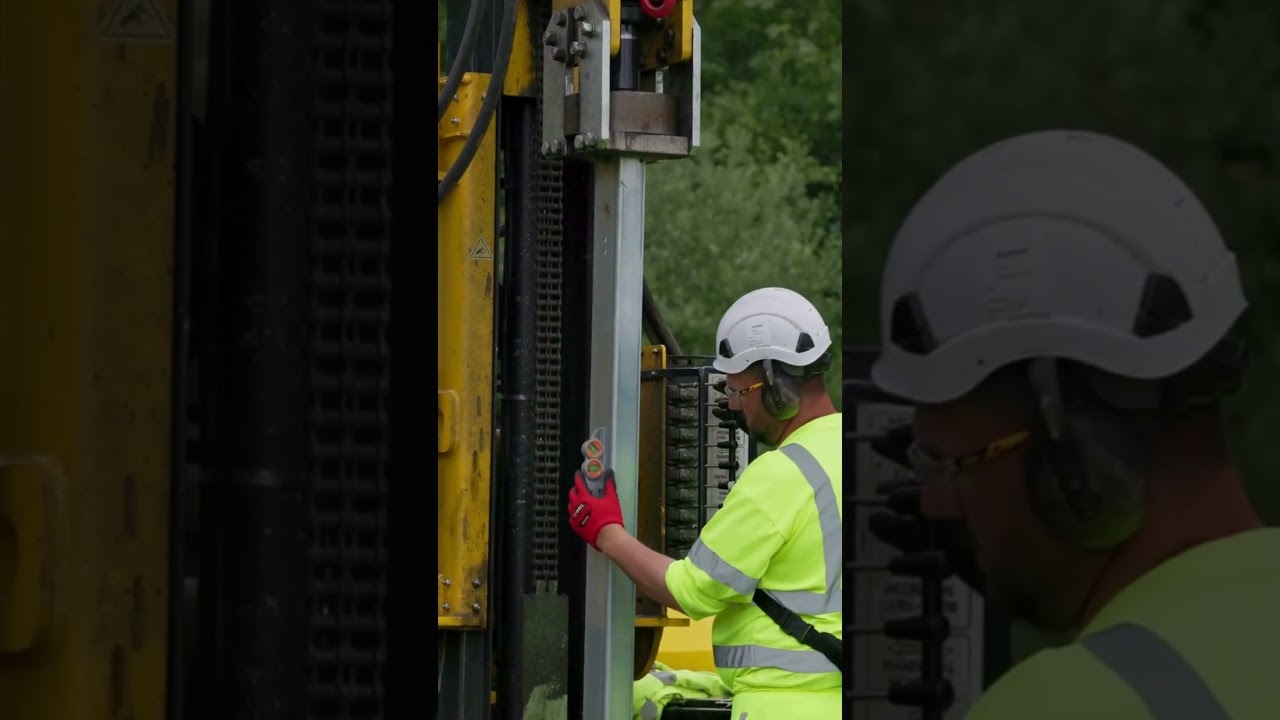 👀 EYE LEVEL Controls & TRANSPORT STEP (WOW!) | MGI Tonker 830 Piling Rig | INCREDIBLY FAST ⚡️
