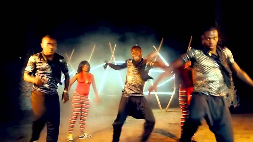 Tiness la DS - Penanpe Ft Debordo & Abarango