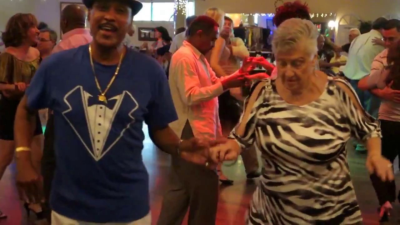 Gold Coast Clip 01 - Latin Sunday social dancing - 7/16/2017