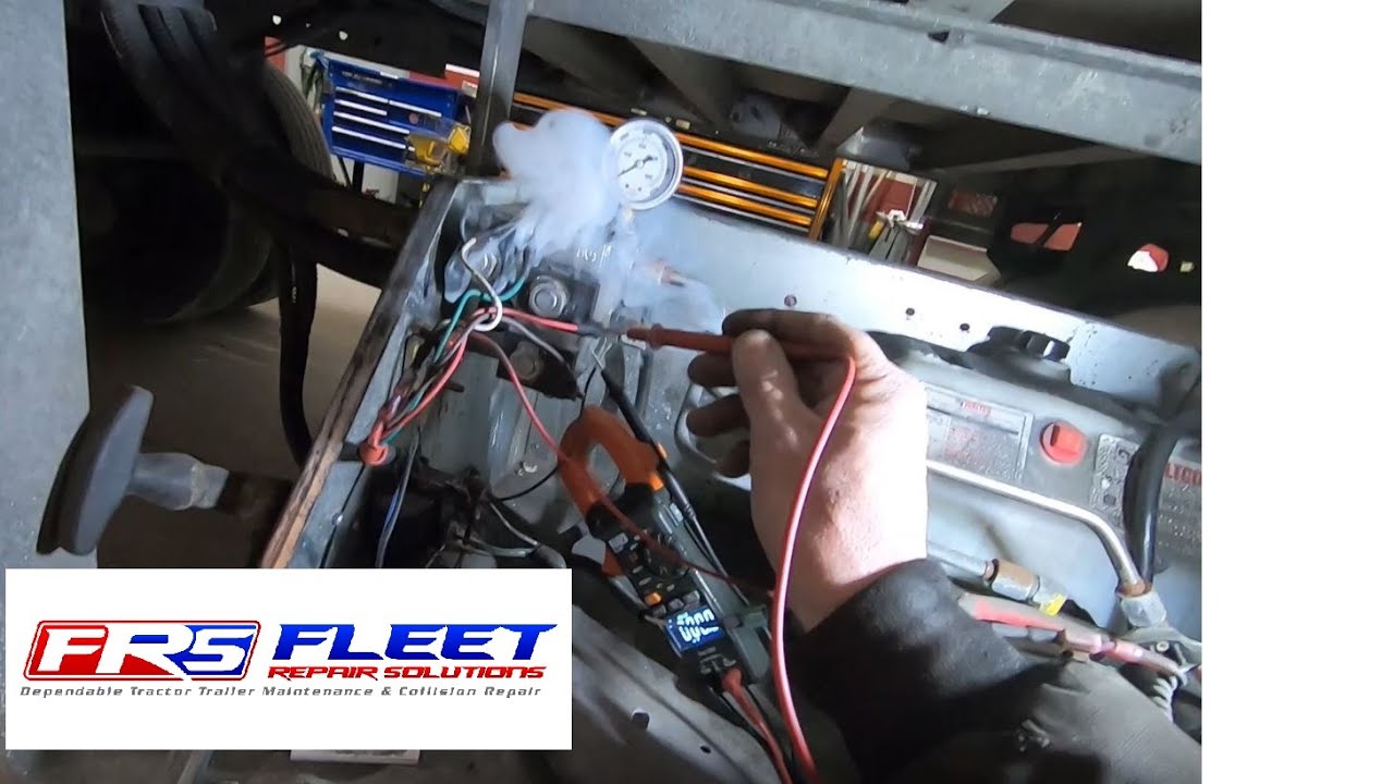 Устранение неисправностей подъемного борта. Подъемный борт не открывается или не раскладывается.