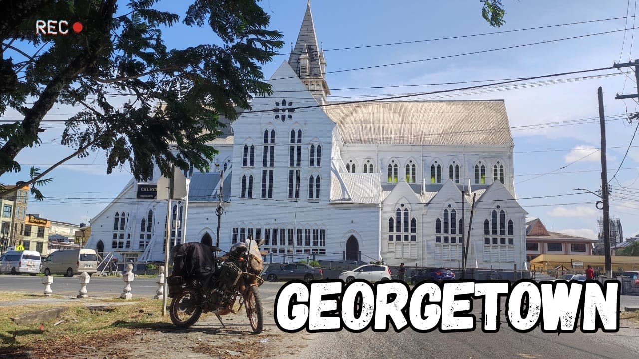 Georgetown a capital da Guiana Inglesa [Chegando de MOTO nesta cidade] S.01 EP.12