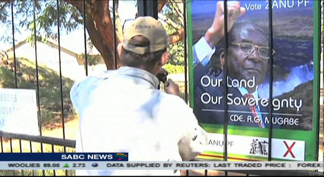 Zimbabwe's white farmer compensation hits a snag