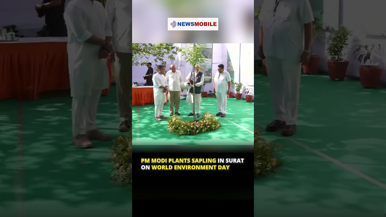 PM Modi Plants Sapling in Surat on World Environment Day