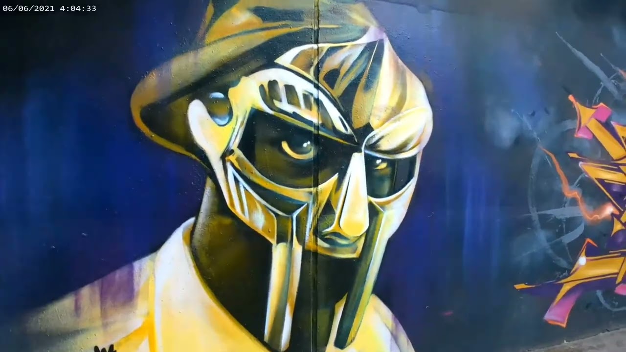 Graffiti Tunnel 