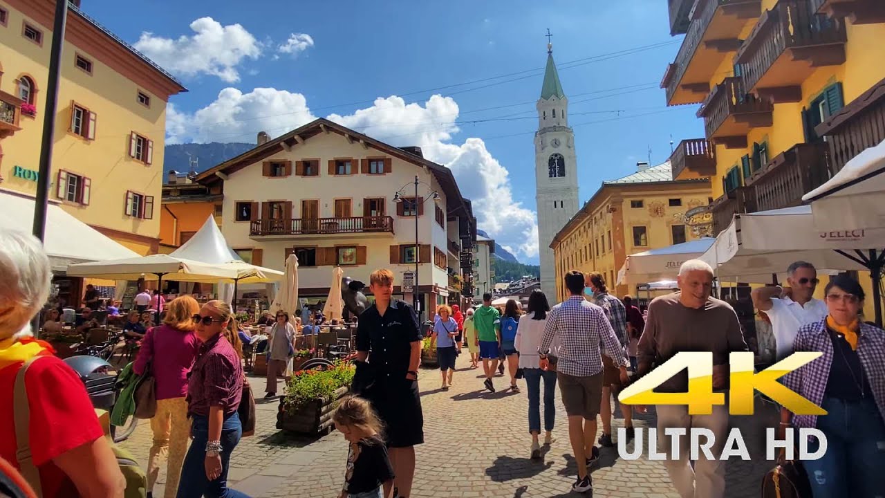 ❤️ 4K WALK in CORTINA D’AMPEZZO Italy | Short Walk in Superb Old Town of northern Italy (60fps)