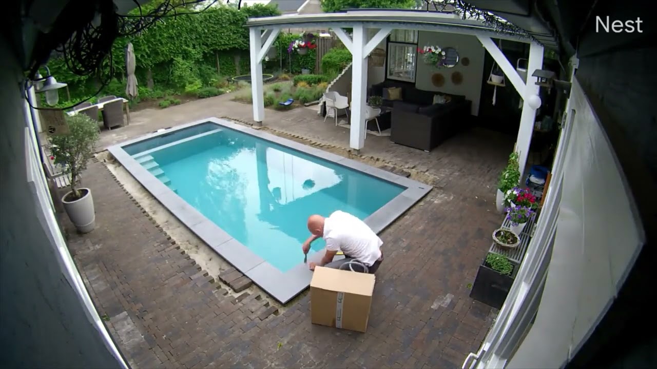 Bouw je eigen zwembad | Deel 7 Randtegel + Roldeck + Bestrating