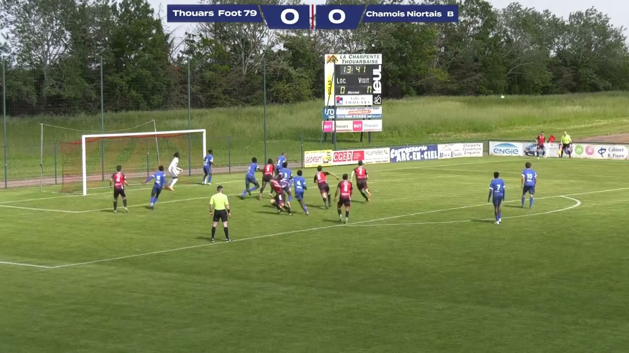 LFNA TV - RÉSUMÉ THOUARS FOOT 79 - CHAMOIS NIORTAIS (B)