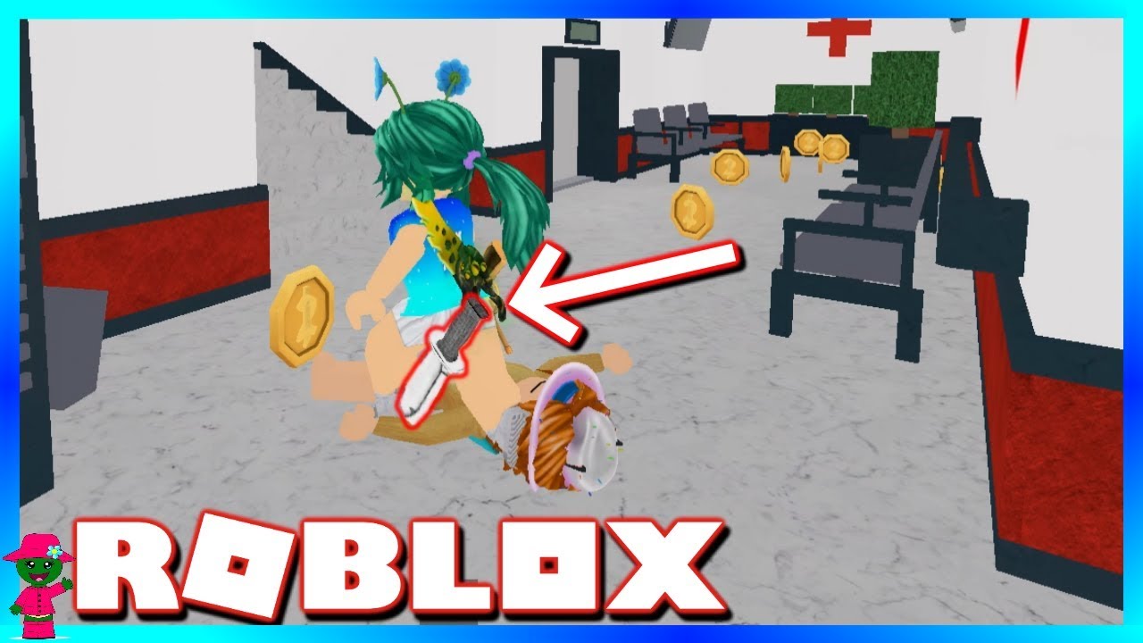SHE GOT MY FOOT!! (Roblox Murder Mystery 2)