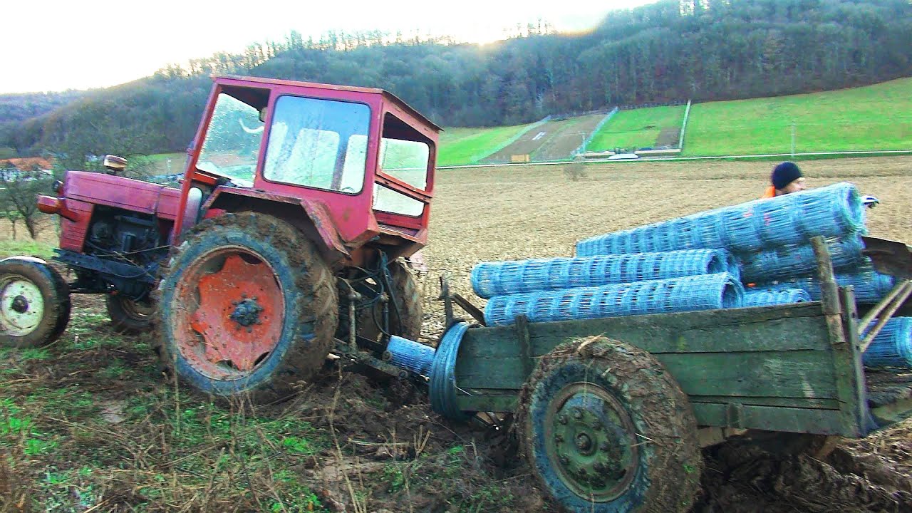 Tractor UTB 650-teren alunecos și înclinat-slippery and sloping ground-Bihor-România-29.12.2020