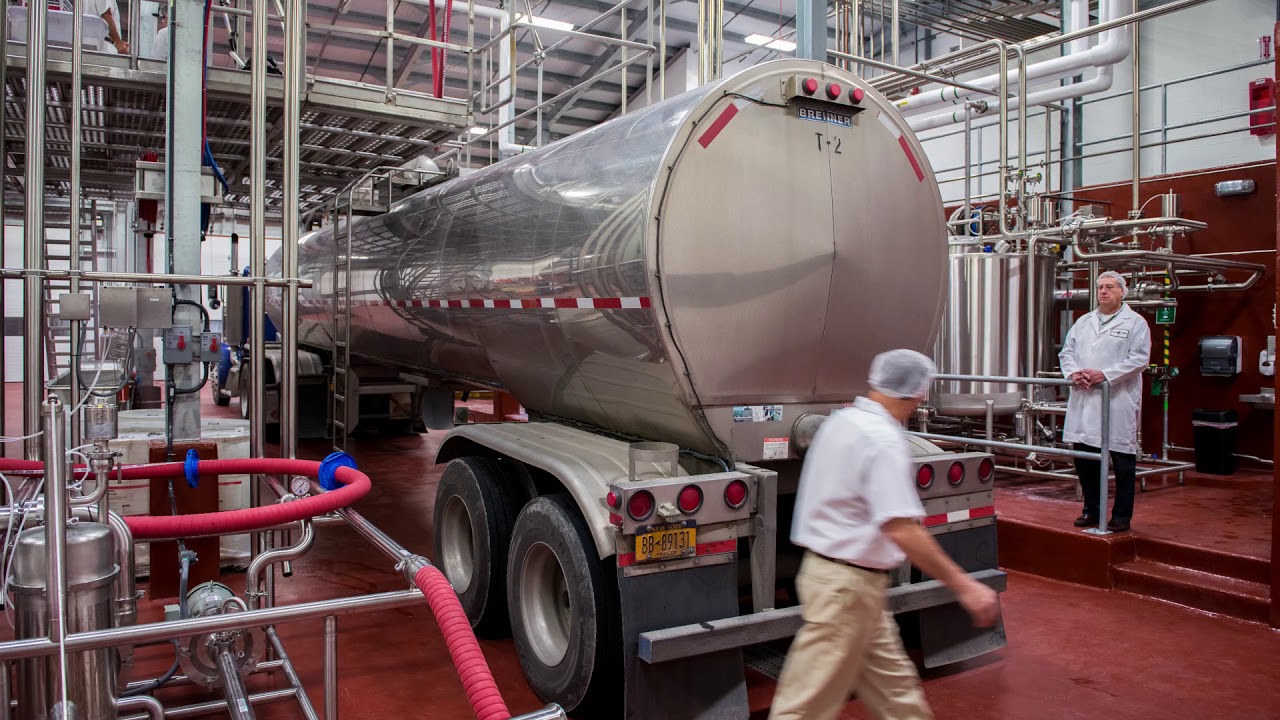 2017 Dairy Processor of the Year: Dairy Farmers of America
